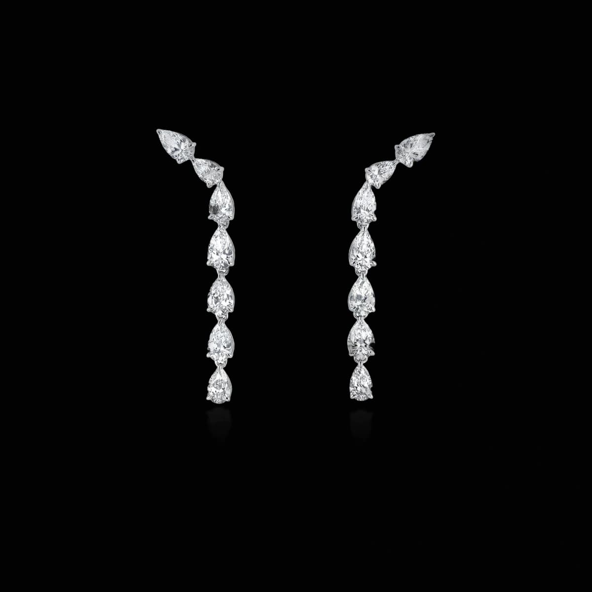 Mixed-cut diamond drop earrings, 8.2 ct