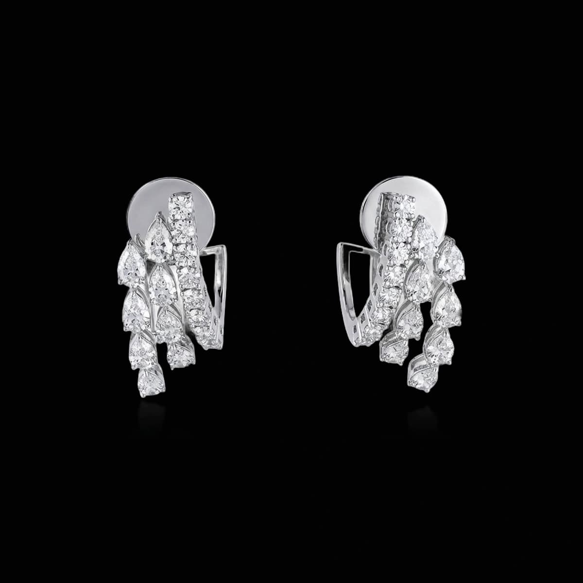 Mixed-cut diamond drop earrings, 2.61 ct