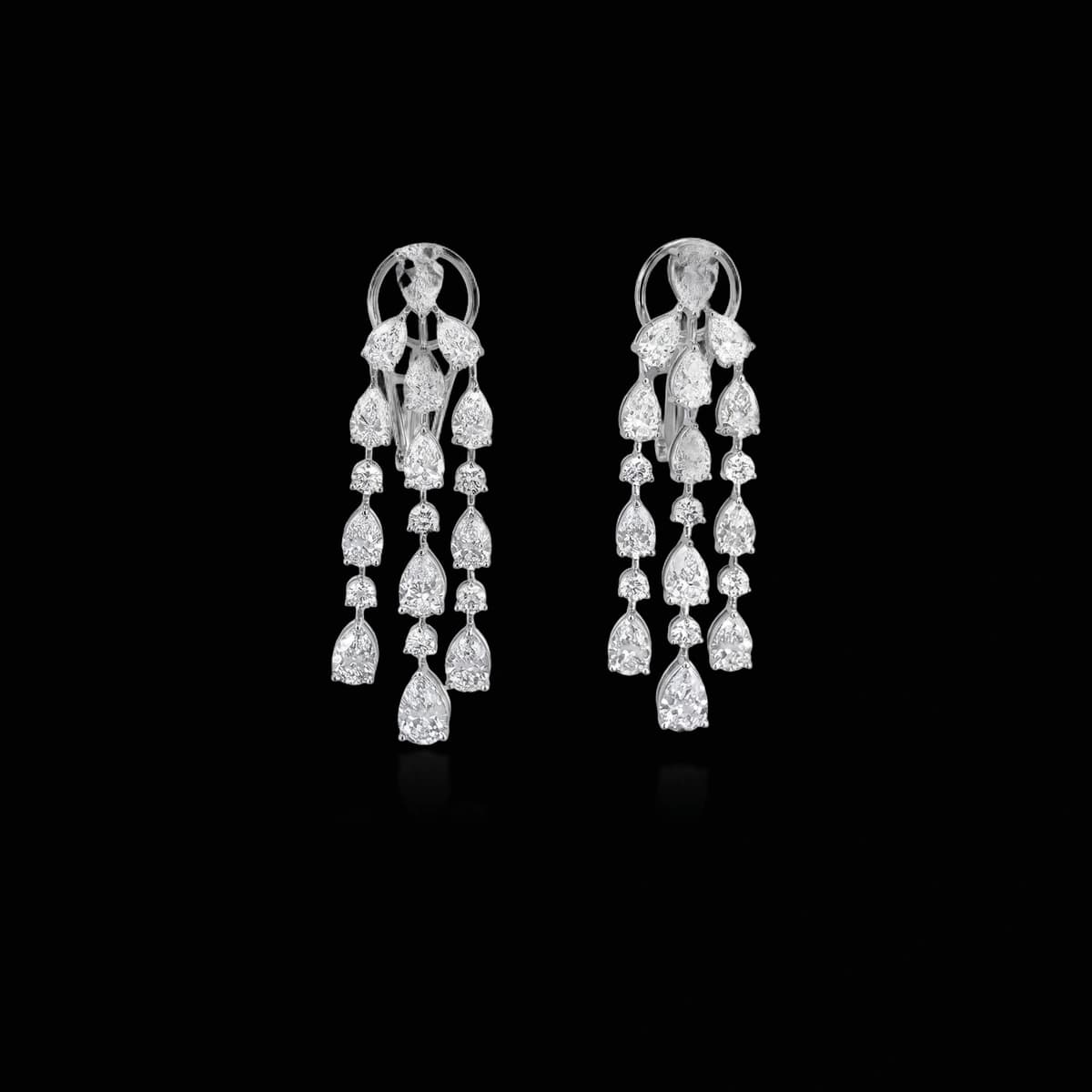 Mixed-cut diamond chandelier earrings, 8.5 ct