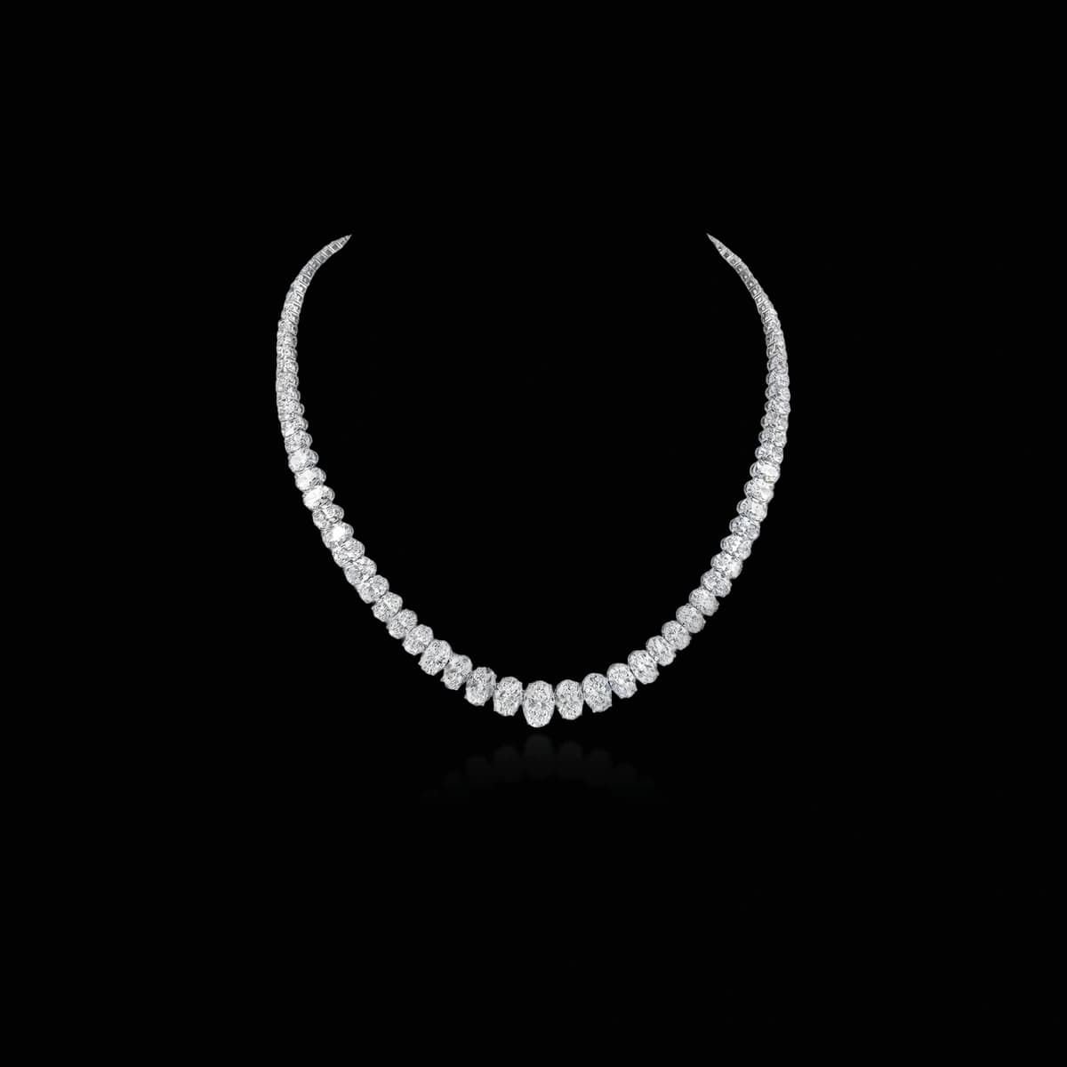 Теннисное колье с бриллиантами огранки «Овал», 38 ct