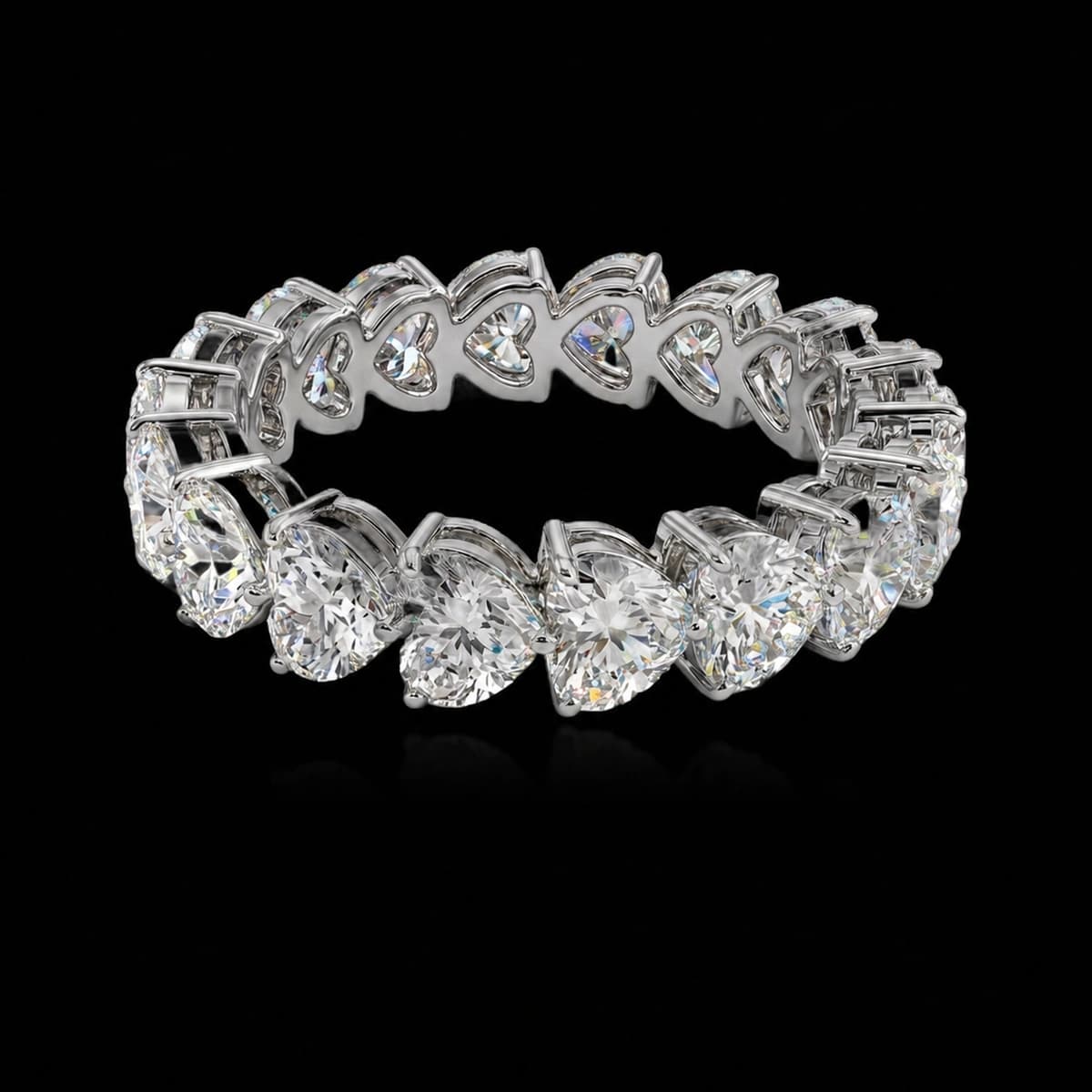 Кольцо вечности с бриллиантами огранки «Сердце», 4,8 ct