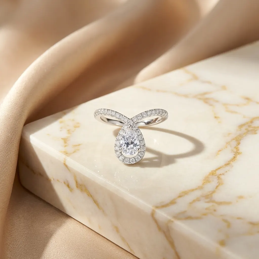 The craftsmanship behind Mixed-cut diamond engagement ring, 2 ct